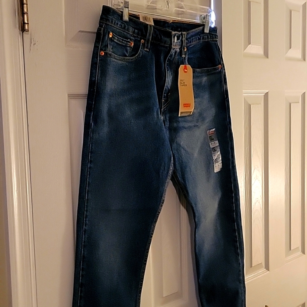 Levis jeans